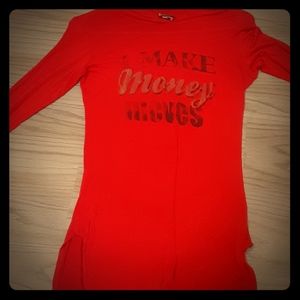 A long red i make monwy moves shirt